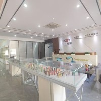 电子烟厂老板跑路了，一整层3200平，家私、家电、拉线、空调全都免费送