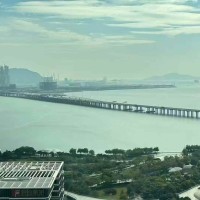 深圳南山宝中甲级·无敌海景·正电梯口  728平,特价仅需99,高层视野,带办公家私