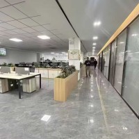 深圳市宝安区西乡地铁12号线桃源居地铁口零距离 高楼层甲级楼王面积出租 ✨面积：545平     格局：7+1 ✨配套：园区商业配套齐全，精装修公寓，小型、大型会议室