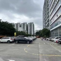 深圳市宝安区福永大洋田新出楼上800平方，精装修，水电到位，挨地铁站临近国道。