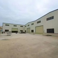 东莞市清溪5700平独院钢构出租，可分租 不限行业，层高9米，离武深高速800米，交通便利，可进拖头
